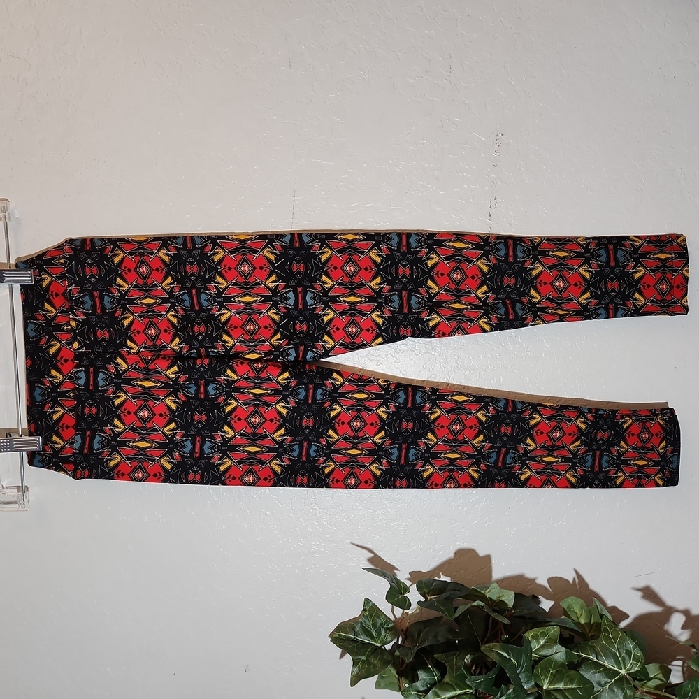 LULAROE L/XL Patterned Stretch Pant Legging
